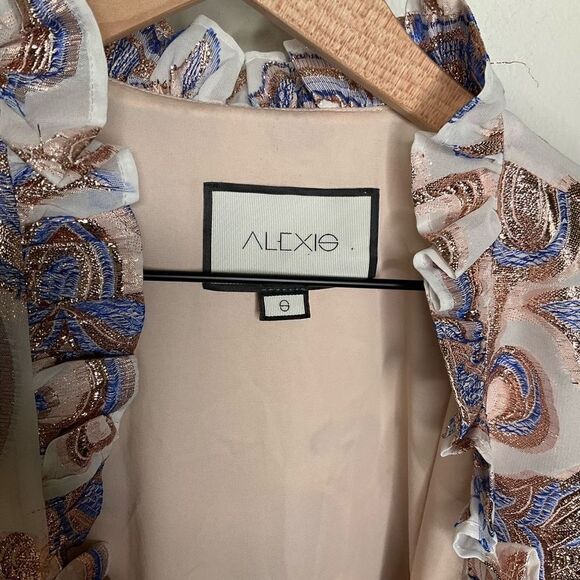 Alexis Marceau Metallic Floral Wrap Top - Picture 5 of 10